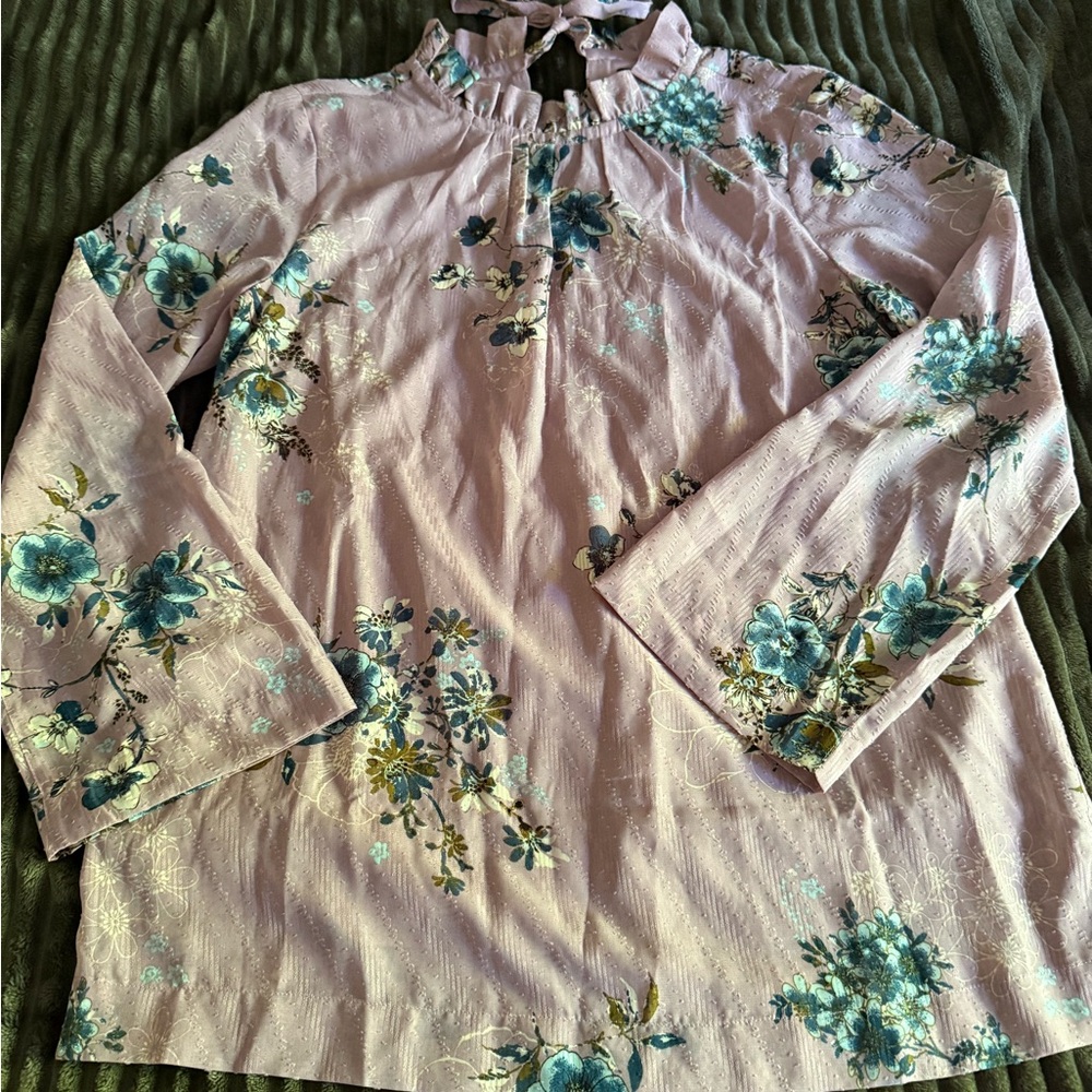 Du Jour Lavender Floral Top